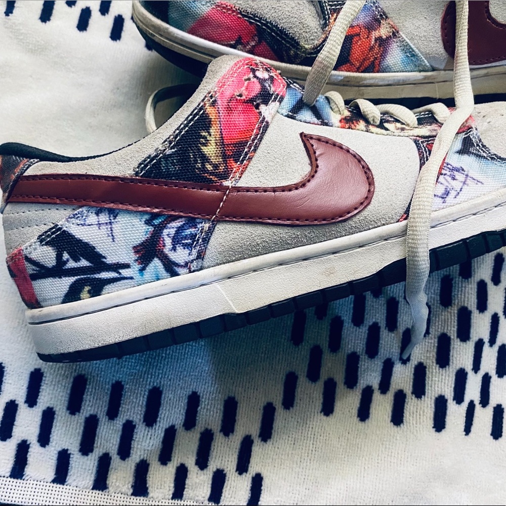 Extremely Rare Vintage Nike SB Paris Dunk Sneakers